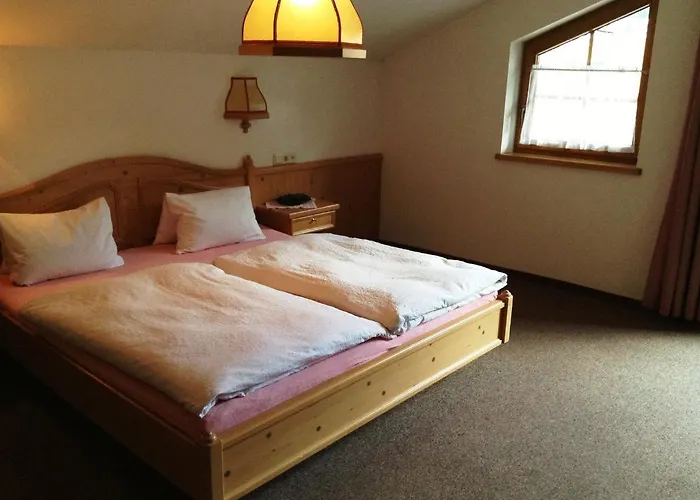 Griesser 招待所 3*